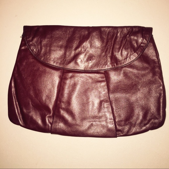 Super Cute Vintage Clutch - Picture 1 of 1