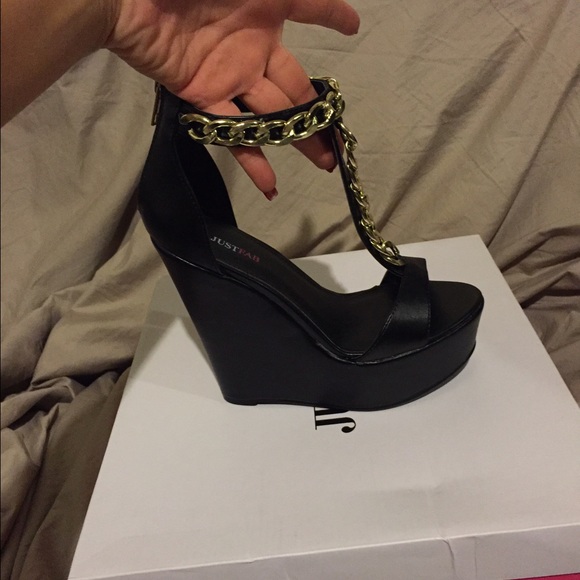 BLACK & GOLD JUST FAB  WEDGE SHOE