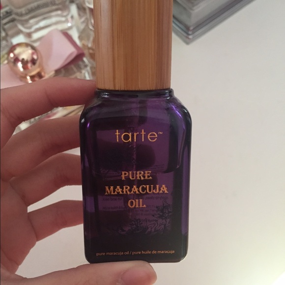 TARTE maracuja oil
