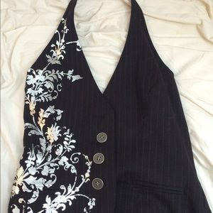 Black and silver vest .. Size S EUC
