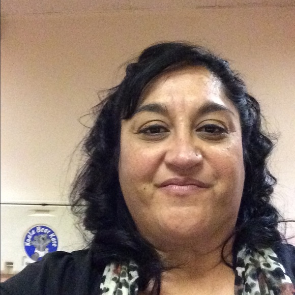 Meet your Posher, Cecelia - Picture 1 of 1