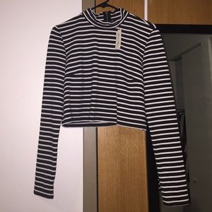 NWT Forever 21 Long Sleeve Stripped Crop Top