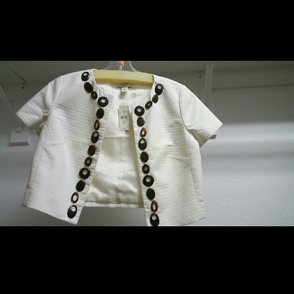 Short sleeve cropped jacket