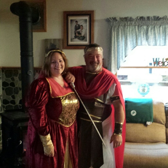 Meet your Posher, Teri - Picture 1 of 1