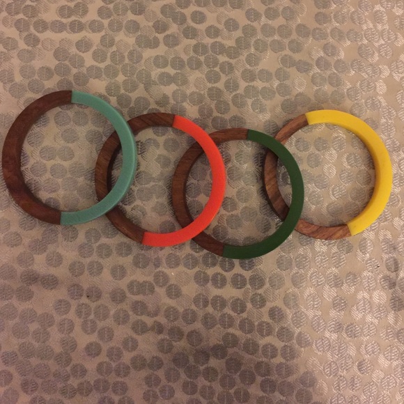 💰BRACELETS💰 - Picture 2 of 4