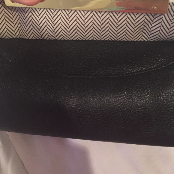 Steve Madden Wallet - Picture 2 of 4