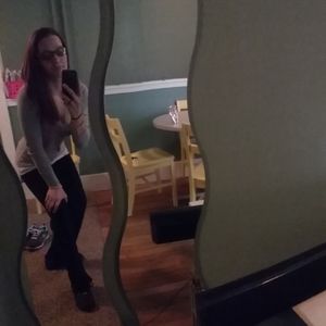 Meet your Posher, Erica