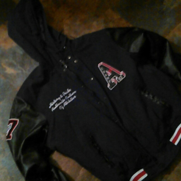 Authentic culture of athletics coat - Picture 1 of 3