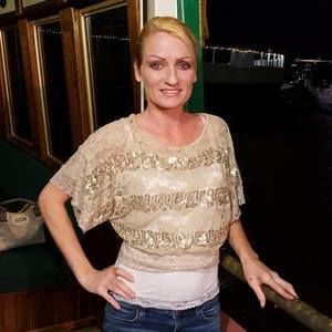 Meet your Posher, Karen