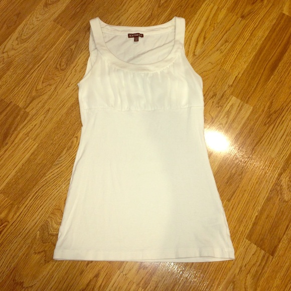 Classy beige tank top