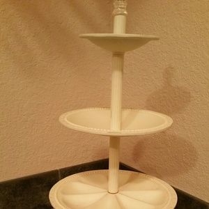 3 Tiered Individually Rotating Jewelry Holder