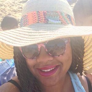 Meet your Posher, Rhonda