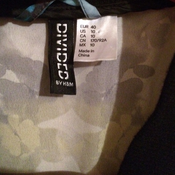 Divided by H&M floral jacket - Picture 3 of 3