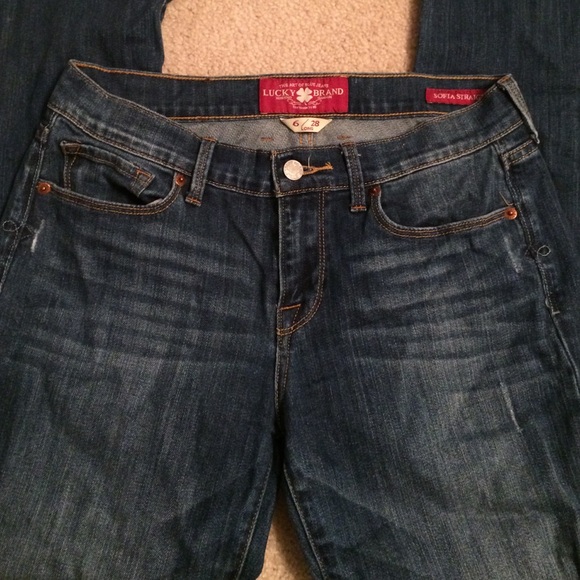 women's Lucky Brand blue jeans size 6