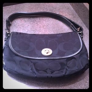 🌟🌟AUTHENTIC Coach Purse🌟🌟