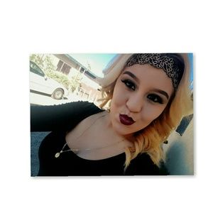 Meet your Posher, Marisol