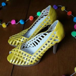 Yellow Open-toed Heels