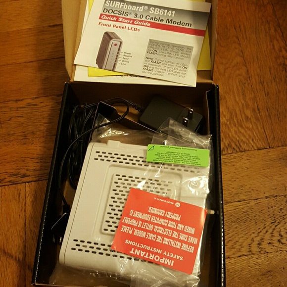 Motorola Cable Modem - Picture 3 of 3