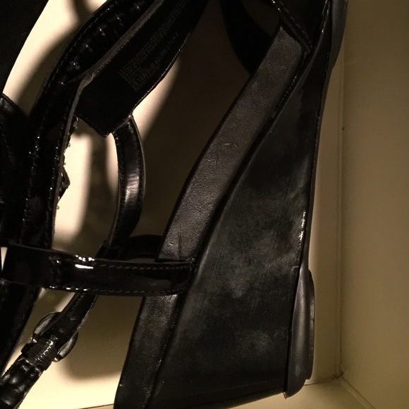 Naturalizer N5 New Black Wedges! πΈ - Picture 3 of 4