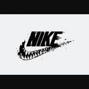 Meet your Posher, Marina