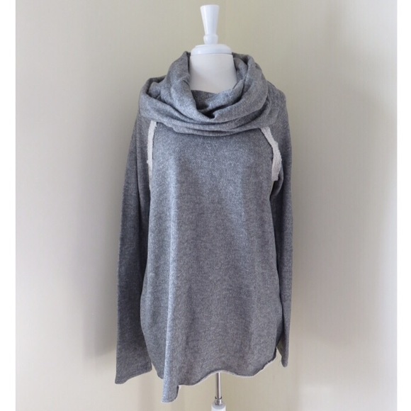 ❗️LAST ONE❗️🎉HPX2!🎉Plus Size Cowlneck Sweater - Picture 2 of 4