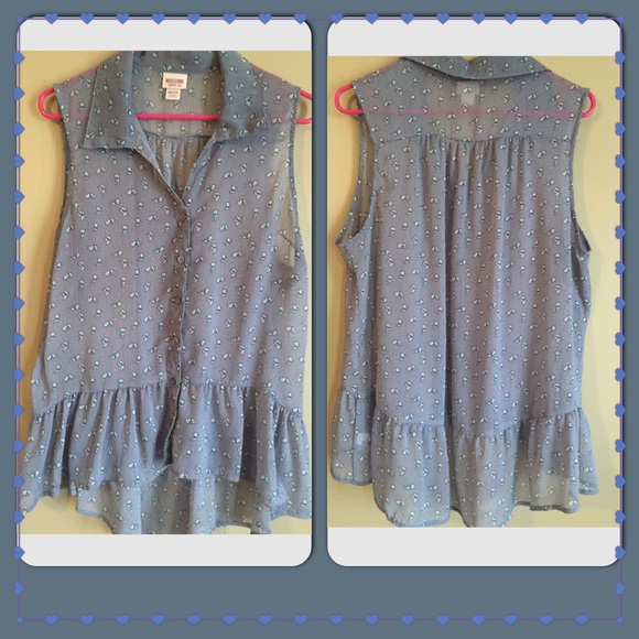 Xhilaration Button down Tank Top