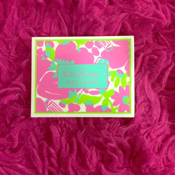 HOST PICK Lilly Pulitzer for Estée Lauder palette