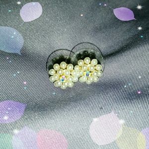 Unique pearl earrings