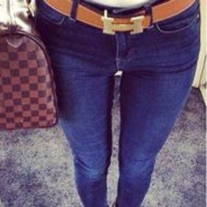 Meet your Posher, Aileen