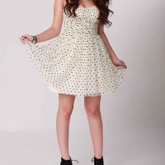 SOLD - Picture 2 of 3