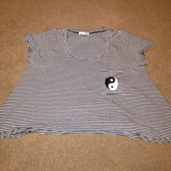 Black and White crop top
