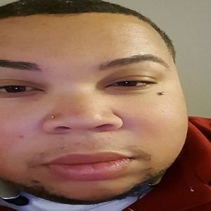 Meet your Posher, Deandre