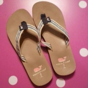 VINEYARD VINES FLIP FLOPS