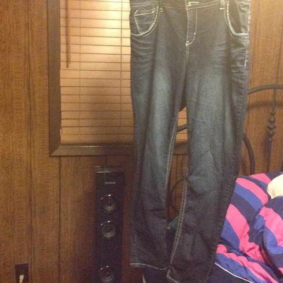 Maurcies plus size skinny jeans.