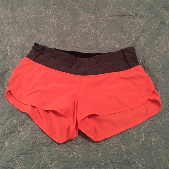 Lululemon run Speed Short 6 grapefruit/grey