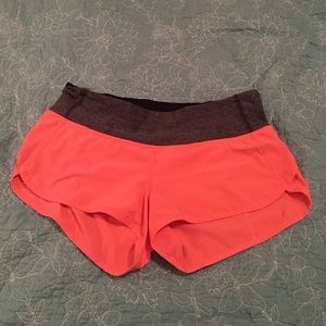Lululemon run Speed Short 6 grapefruit/grey