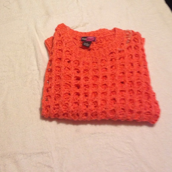 Orange sweater - Picture 2 of 2