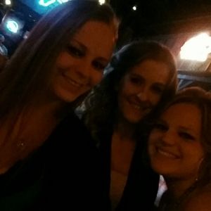 Meet your Posher, Candace