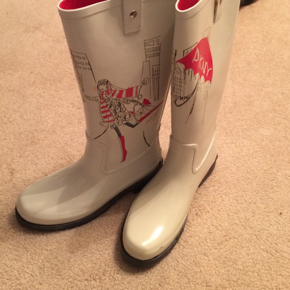 DKNY rain boots size 10