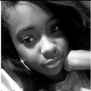 Meet your Posher, Maya