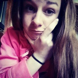 Meet your Posher, Mya