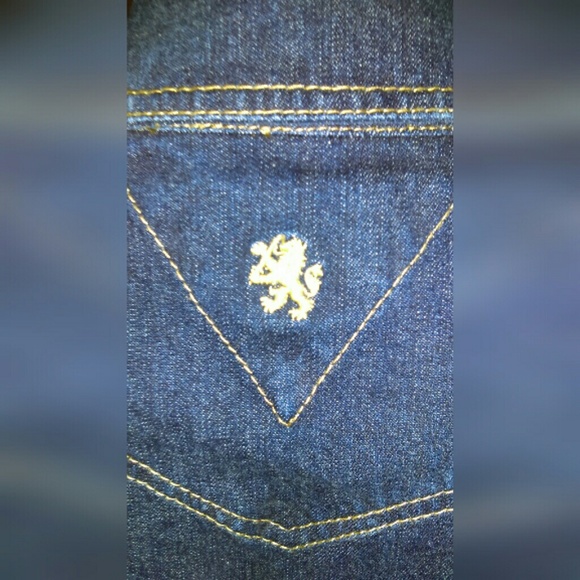 💮Tailored Tommy denim jacket - Picture 3 of 3