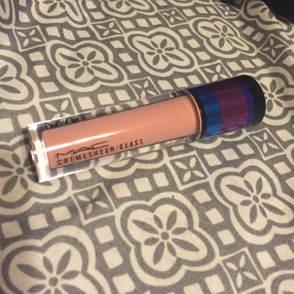 MAC LipGloss