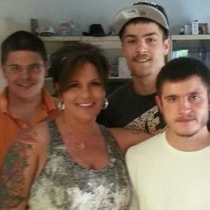 Meet your Posher, Robin