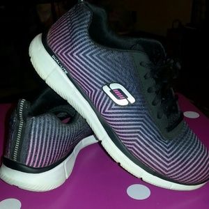 Skechers memory foam shoes