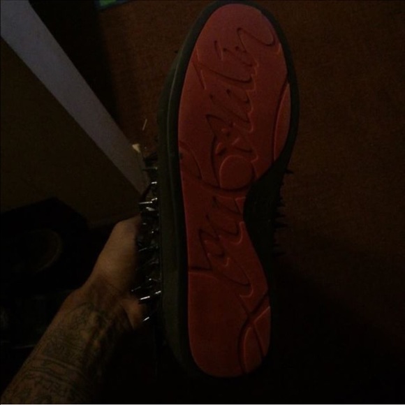 Shoes - Picture 4 of 4