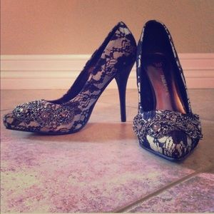 👠JustFab shoes with lace detail and rhinestones.