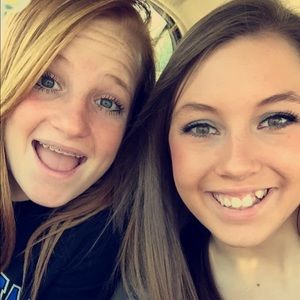 Meet your Posher, Halie