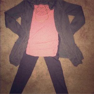 Entire outfit ! Lace shirt sweater & leggings