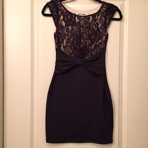 Sexy Black Lace Form Fitting Dress